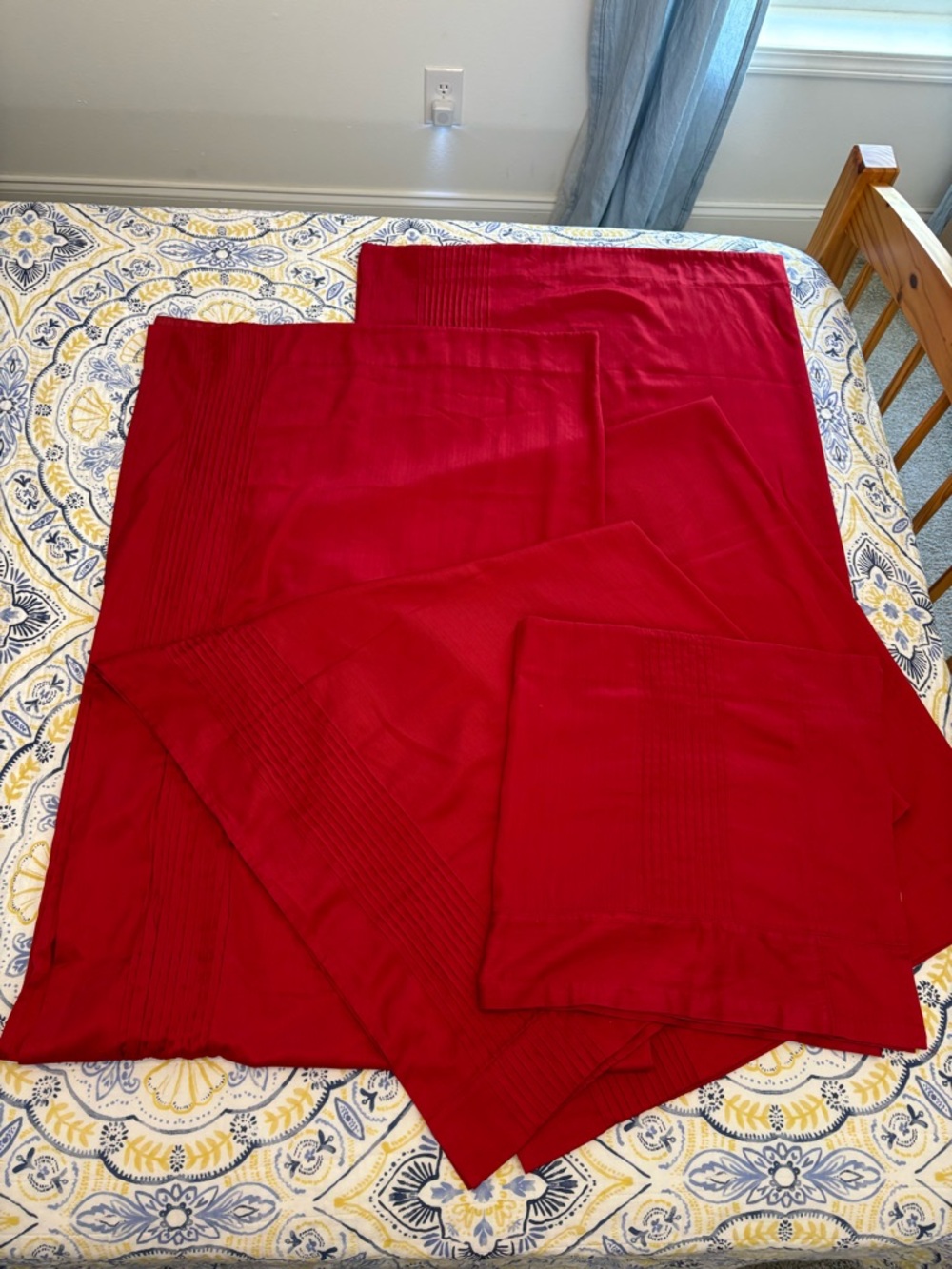 Liz Claiborne Deep Red Rod Pocket Curtain Panels with Vslance